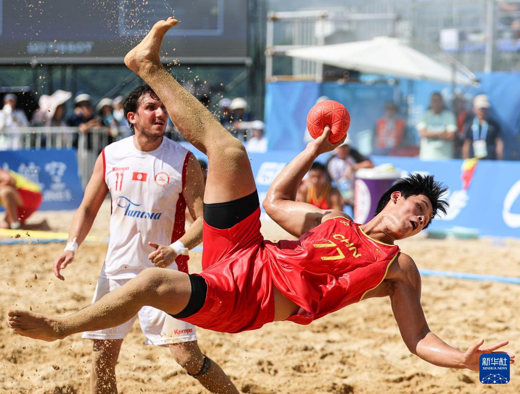 在比赛中进 在比赛中进