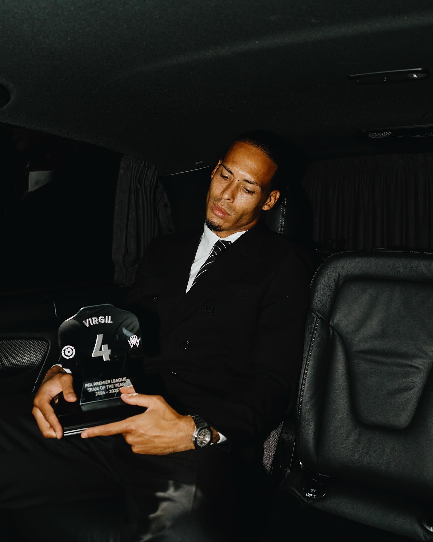 am发布自, 永远心存感, entit