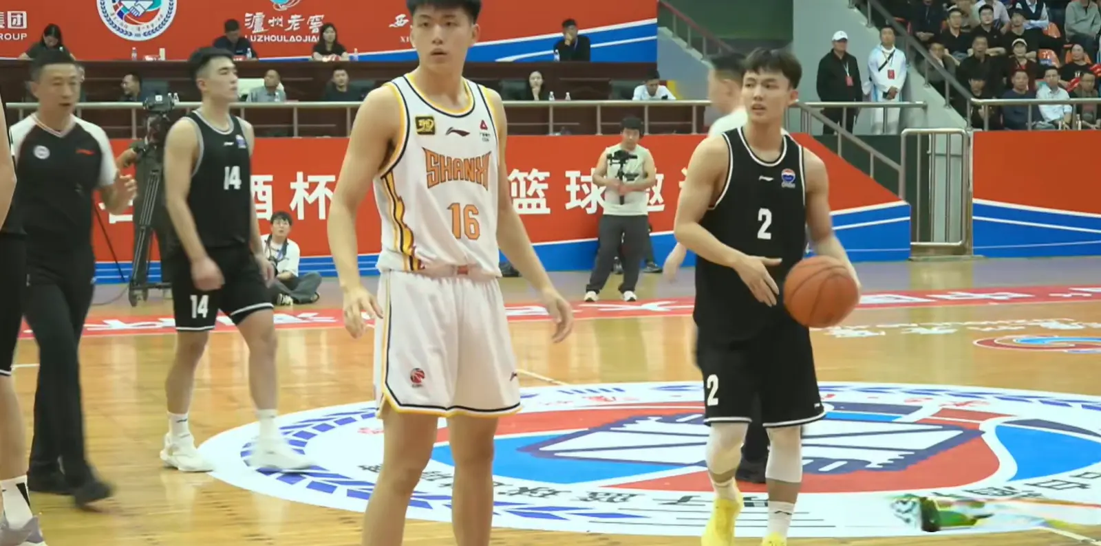 伤一员大将, 分大胜, 扔进